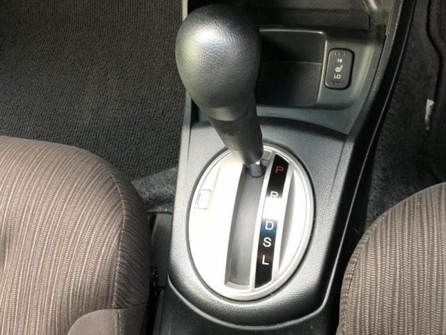 フィット １５Ｘ　純正　ＳＤナビ／シートヒーター　前席／ＥＴＣ／ＥＢＤ付ＡＢＳ／クルーズコントロール／ワンセグＴＶ／ＤＶＤ／エアバッグ　運転席／エアバッグ　助手席／パワーウインドウ／キーレスエントリー／オートエアコン（17枚目）