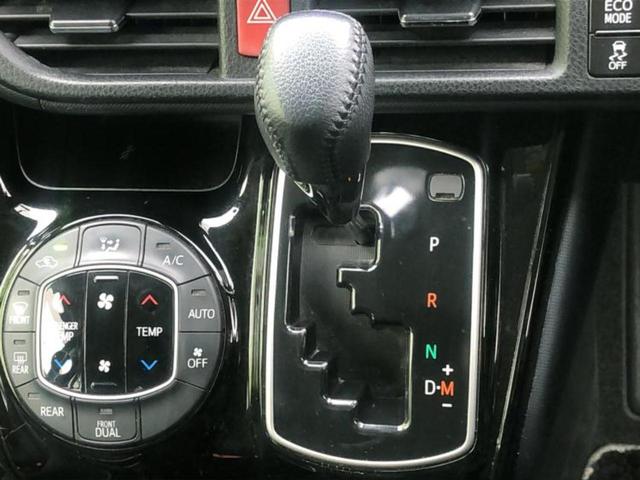 ヴォクシー ＺＳキラメキ２　新品タイヤ／保証書／社外　９インチ　ＳＤナビ／フリップダウンモニター　社外　１０．１インチ／トヨタセーフティセンス／両側電動スライドドア／車線逸脱防止支援システム／ドライブレコーダー　前後　ドラレコ（18枚目）