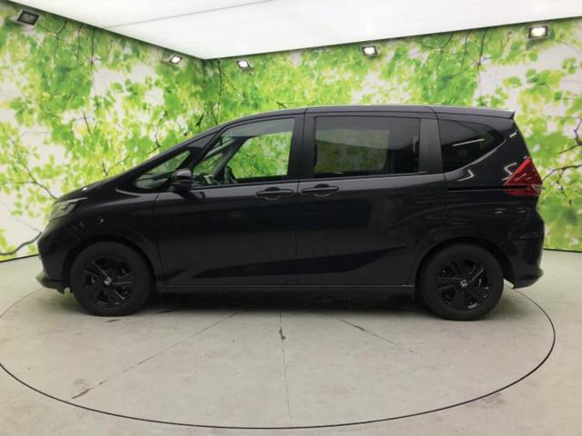 フリード Ｇブラックスタイル　社外　ＳＤナビ／ホンダセンシング／両側電動スライドドア／シートヒーター／車線逸脱防止支援システム／ヘッドランプ　ＬＥＤ／ＵＳＢジャック／Ｂｌｕｅｔｏｏｔｈ接続／ＥＴＣ／ＥＢＤ付ＡＢＳ　バックカメラ（2枚目）