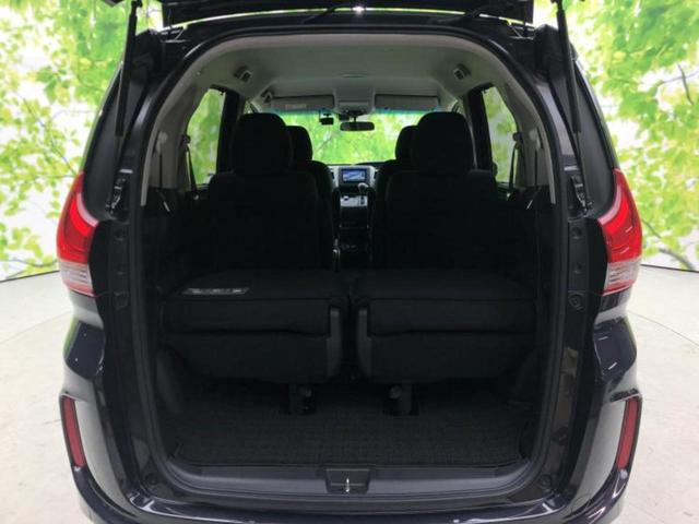 フリード Ｇブラックスタイル　社外　ＳＤナビ／ホンダセンシング／両側電動スライドドア／シートヒーター／車線逸脱防止支援システム／ヘッドランプ　ＬＥＤ／ＵＳＢジャック／Ｂｌｕｅｔｏｏｔｈ接続／ＥＴＣ／ＥＢＤ付ＡＢＳ　バックカメラ（19枚目）