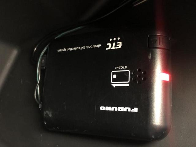 フリード Ｇブラックスタイル　社外　ＳＤナビ／ホンダセンシング／両側電動スライドドア／シートヒーター／車線逸脱防止支援システム／ヘッドランプ　ＬＥＤ／ＵＳＢジャック／Ｂｌｕｅｔｏｏｔｈ接続／ＥＴＣ／ＥＢＤ付ＡＢＳ　バックカメラ（24枚目）