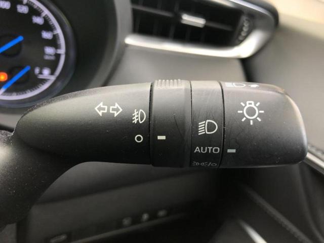 ハリアーハイブリッド Ｚ　ＪＢＬ／純正　ＳＤナビ／デジタルインナーミラー／トヨタセーフティセンス／パノラミックビューモニター／車線逸脱防止支援システム／シート　合皮／電動バックドア／ヘッドランプ　ＬＥＤ　衝突被害軽減システム（16枚目）