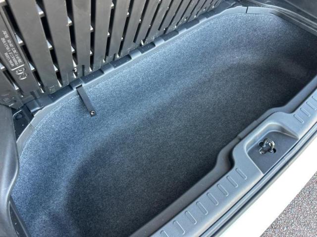 セレナ ハイウェイスター　新品タイヤ／保証書／社外　ＳＤナビ／衝突安全装置／電動スライドドア／車線逸脱防止支援システム／Ｂｌｕｅｔｏｏｔｈ接続／ＥＢＤ付ＡＢＳ／横滑り防止装置／アイドリングストップ／フルセグＴＶ　ワンオーナー（26枚目）