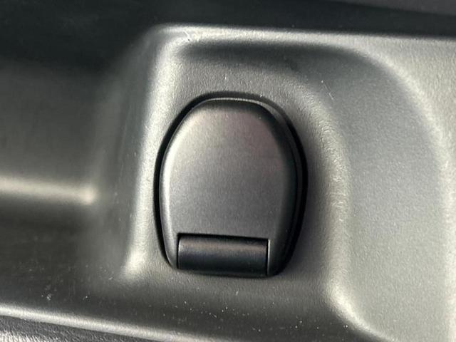 セレナ ハイウェイスター　新品タイヤ／保証書／社外　ＳＤナビ／衝突安全装置／電動スライドドア／車線逸脱防止支援システム／Ｂｌｕｅｔｏｏｔｈ接続／ＥＢＤ付ＡＢＳ／横滑り防止装置／アイドリングストップ／フルセグＴＶ　ワンオーナー（38枚目）