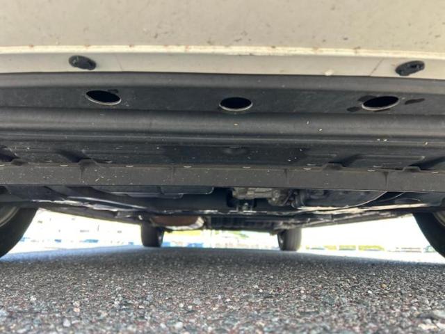 セレナ ハイウェイスター　新品タイヤ／保証書／社外　ＳＤナビ／衝突安全装置／電動スライドドア／車線逸脱防止支援システム／Ｂｌｕｅｔｏｏｔｈ接続／ＥＢＤ付ＡＢＳ／横滑り防止装置／アイドリングストップ／フルセグＴＶ　ワンオーナー（49枚目）