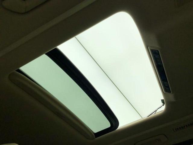 アルファードハイブリッド ４ＷＤハイブリッドＧ　Ｆパッケージ　サンルーフ／ＪＢＬ／保証書／純正　ＳＤナビ／トヨタセーフティセンス／両側電動スライドドア／シートヒーター　前席／車線逸脱防止支援システム／シート　フルレザー／電動バックドア／ドライブレコーダー　前後（33枚目）