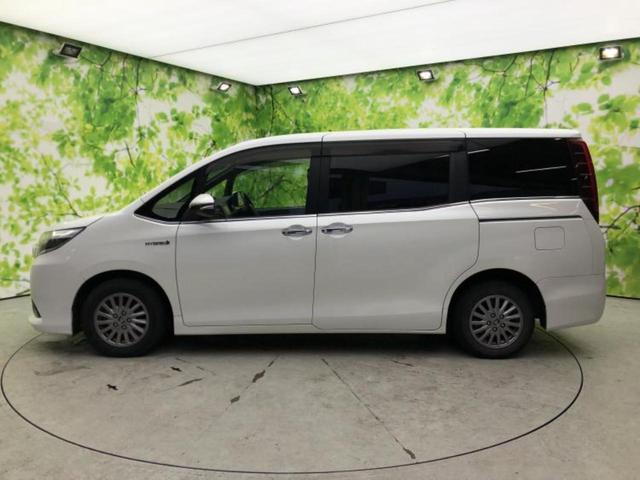 エスクァイア ハイブリッドＧｉ　新品タイヤ／純正　９インチ　ＳＤナビ／フリップダウンモニター　純正　１１インチ／両側電動スライドドア／シートヒーター　前席／シート　合皮／ドライブレコーダー　前後／ヘッドランプ　ＬＥＤ　バックカメラ（2枚目）