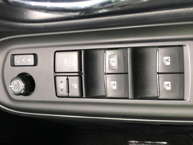 エスクァイア ハイブリッドＧｉ　新品タイヤ／純正　９インチ　ＳＤナビ／フリップダウンモニター　純正　１１インチ／両側電動スライドドア／シートヒーター　前席／シート　合皮／ドライブレコーダー　前後／ヘッドランプ　ＬＥＤ　バックカメラ（18枚目）