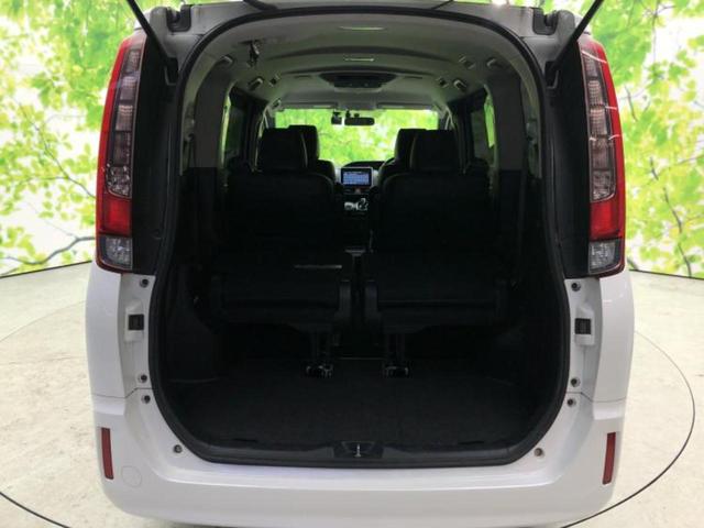 エスクァイア ハイブリッドＧｉ　新品タイヤ／純正　９インチ　ＳＤナビ／フリップダウンモニター　純正　１１インチ／両側電動スライドドア／シートヒーター　前席／シート　合皮／ドライブレコーダー　前後／ヘッドランプ　ＬＥＤ　バックカメラ（19枚目）