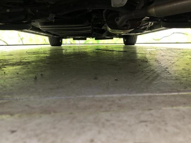 エスクァイア ハイブリッドＧｉ　新品タイヤ／純正　９インチ　ＳＤナビ／フリップダウンモニター　純正　１１インチ／両側電動スライドドア／シートヒーター　前席／シート　合皮／ドライブレコーダー　前後／ヘッドランプ　ＬＥＤ　バックカメラ（30枚目）