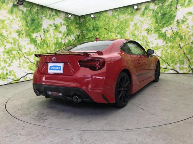 ８６ ＧＴリミテッド　新品タイヤ／純正エアロ／保証書／純正　ＳＤナビ／シートヒーター　前席／シート　ハーフレザー／ドライブレコーダー　前後／ヘッドランプ　ＨＩＤ／ＥＴＣ／ＥＢＤ付ＡＢＳ／横滑り防止装置　フルエアロ　ドラレコ（3枚目）