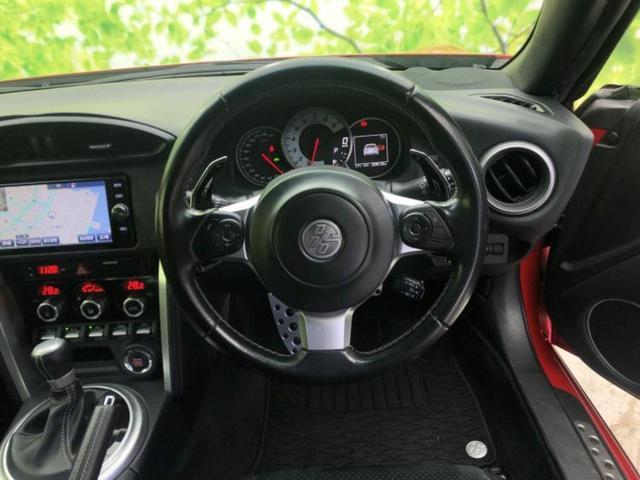 ８６ ＧＴリミテッド　新品タイヤ／純正エアロ／保証書／純正　ＳＤナビ／シートヒーター　前席／シート　ハーフレザー／ドライブレコーダー　前後／ヘッドランプ　ＨＩＤ／ＥＴＣ／ＥＢＤ付ＡＢＳ／横滑り防止装置　フルエアロ　ドラレコ（15枚目）