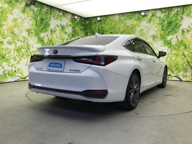 ＥＳ ＥＳ３００ｈ　Ｆスポーツ　新品タイヤ／サンルーフ／保証書／純正　１１．６インチ　ＳＤナビ／デジタルインナーミラー／衝突安全装置／シートヒーター／車線逸脱防止支援システム／シート　フルレザー／ヘッドランプ　ＬＥＤ　革シート（3枚目）