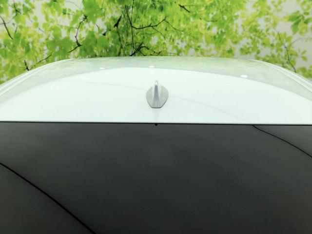 ＥＳ ＥＳ３００ｈ　Ｆスポーツ　新品タイヤ／サンルーフ／保証書／純正　１１．６インチ　ＳＤナビ／デジタルインナーミラー／衝突安全装置／シートヒーター／車線逸脱防止支援システム／シート　フルレザー／ヘッドランプ　ＬＥＤ　革シート（45枚目）