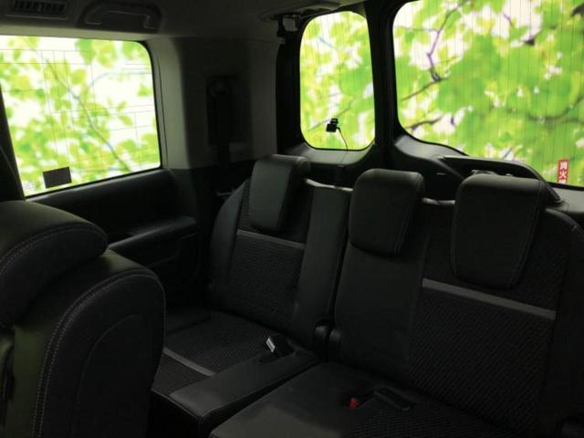 ステップワゴンスパーダ スパーダクールスピリットアドバンスＰベータ　新品タイヤ／純正　ＳＤナビ／フリップダウンモニター　純正　１１インチ／ホンダセンシング／両側電動スライドドア／シートヒーター／車線逸脱防止支援システム／シート　ハーフレザー　衝突被害軽減システム（19枚目）