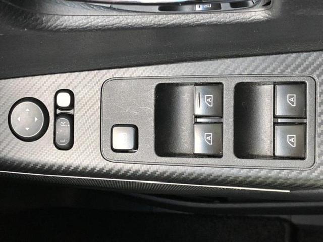 デリカＤ：５ ４ＷＤ　Ｐ　新品タイヤ／保証書／純正　１１インチ　ＳＤナビ／フリップダウンモニター／イーアシスト（ミツビシ）／両側電動スライドドア／シートヒーター　前席／マルチアラウンドモニター／車線逸脱防止支援システム　４ＷＤ（26枚目）