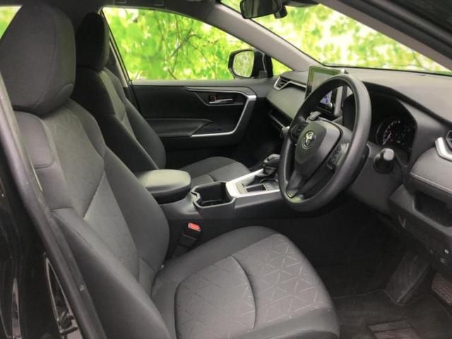 ＲＡＶ４ Ｘ　新品タイヤ／保証書／ディスプレイオーディオ＋ナビ８インチ／トヨタセーフティセンス／車線逸脱防止支援システム／ヘッドランプ　ＬＥＤ／Ｂｌｕｅｔｏｏｔｈ接続／ＥＴＣ／ＥＢＤ付ＡＢＳ　衝突被害軽減システム（4枚目）