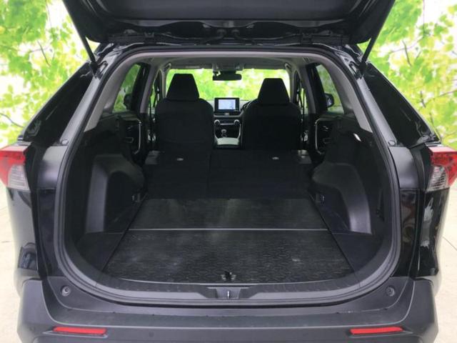 ＲＡＶ４ Ｘ　新品タイヤ／保証書／ディスプレイオーディオ＋ナビ８インチ／トヨタセーフティセンス／車線逸脱防止支援システム／ヘッドランプ　ＬＥＤ／Ｂｌｕｅｔｏｏｔｈ接続／ＥＴＣ／ＥＢＤ付ＡＢＳ　衝突被害軽減システム（19枚目）