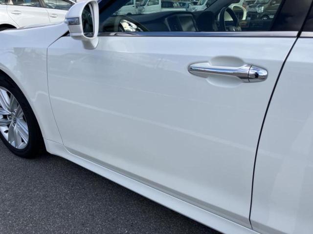 クラウン アスリートＳ　純正　ナビ／ヘッドランプ　ＨＩＤ／Ｂｌｕｅｔｏｏｔｈ接続／ＥＴＣ／ＥＢＤ付ＡＢＳ／横滑り防止装置／クルーズコントロール／バックモニター／フルセグＴＶ／ＤＶＤ／エアバッグ　運転席／エアバッグ　助手席（6枚目）