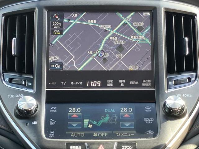 クラウン アスリートＳ　純正　ナビ／ヘッドランプ　ＨＩＤ／Ｂｌｕｅｔｏｏｔｈ接続／ＥＴＣ／ＥＢＤ付ＡＢＳ／横滑り防止装置／クルーズコントロール／バックモニター／フルセグＴＶ／ＤＶＤ／エアバッグ　運転席／エアバッグ　助手席（10枚目）