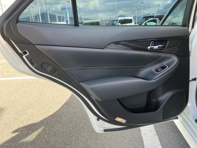 クラウン アスリートＳ　純正　ナビ／ヘッドランプ　ＨＩＤ／Ｂｌｕｅｔｏｏｔｈ接続／ＥＴＣ／ＥＢＤ付ＡＢＳ／横滑り防止装置／クルーズコントロール／バックモニター／フルセグＴＶ／ＤＶＤ／エアバッグ　運転席／エアバッグ　助手席（22枚目）