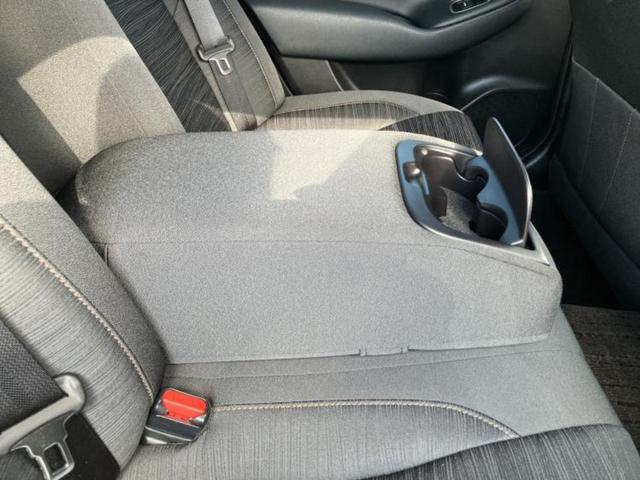 クラウン アスリートＳ　純正　ナビ／ヘッドランプ　ＨＩＤ／Ｂｌｕｅｔｏｏｔｈ接続／ＥＴＣ／ＥＢＤ付ＡＢＳ／横滑り防止装置／クルーズコントロール／バックモニター／フルセグＴＶ／ＤＶＤ／エアバッグ　運転席／エアバッグ　助手席（32枚目）