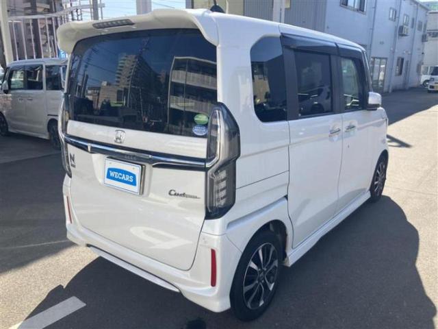 Ｎ－ＢＯＸカスタム Ｇ・Ｌホンダセンシング　新品タイヤ／純正　ＳＤナビ／ホンダセンシング／電動スライドドア／シートヒーター　前席／車線逸脱防止支援システム／ドライブレコーダー　純正／ヘッドランプ　ＬＥＤ／Ｂｌｕｅｔｏｏｔｈ接続／ＥＴＣ　ドラレコ（3枚目）