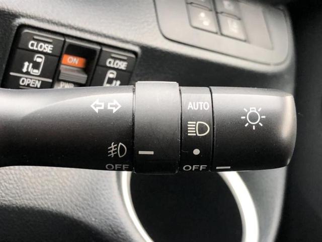 シエンタ ハイブリッドGクエロ 新品タイヤ/純正 9インチ SDナビ/トヨタセーフティセンス/両側電動スライドドア/シートヒーター 前席/パノラミックビューモニター/車線逸脱防止支援システム/シート ハーフレザー 全周囲カメラ(16枚目)