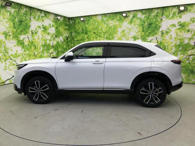 ヴェゼル eHEV Z 純正 9インチ SDナビ/衝突安全装置/シートヒーター/車線逸脱防止支援システム/シート 合皮/電動バックドア/ヘッドランプ LED/ETC/EBD付ABS/横滑り防止装置/アイドリングストップ(2枚目)