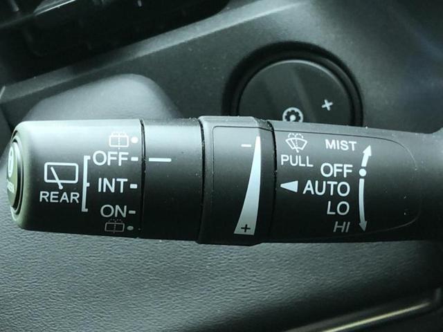 ヴェゼル eHEV Z 純正 9インチ SDナビ/衝突安全装置/シートヒーター/車線逸脱防止支援システム/シート 合皮/電動バックドア/ヘッドランプ LED/ETC/EBD付ABS/横滑り防止装置/アイドリングストップ(17枚目)