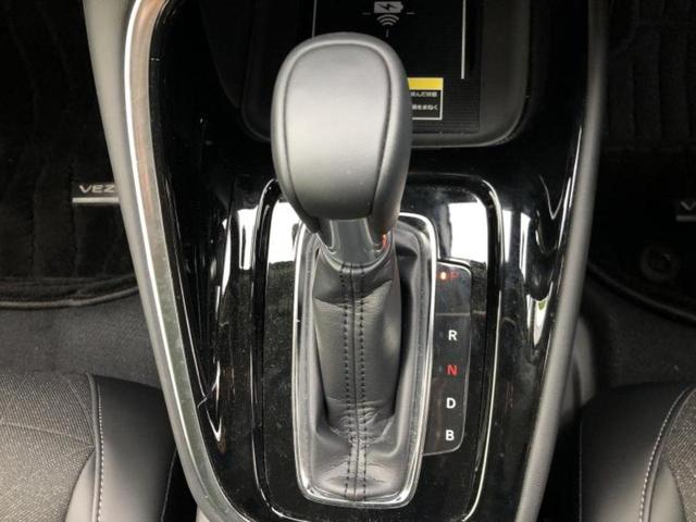 ヴェゼル eHEV Z 純正 9インチ SDナビ/衝突安全装置/シートヒーター/車線逸脱防止支援システム/シート 合皮/電動バックドア/ヘッドランプ LED/ETC/EBD付ABS/横滑り防止装置/アイドリングストップ(18枚目)