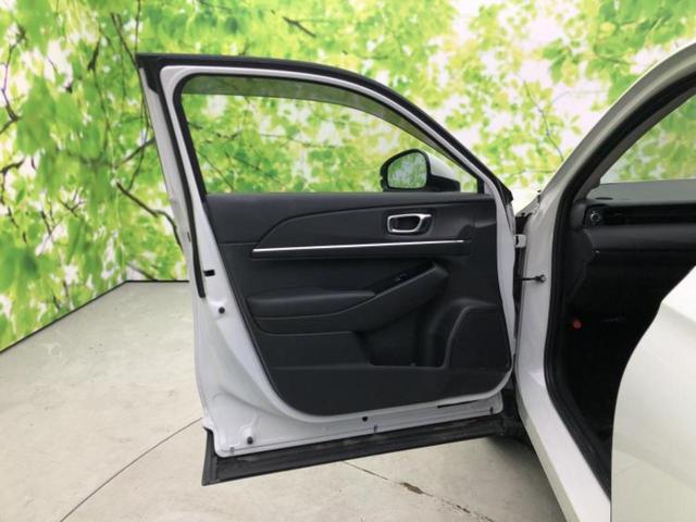 ヴェゼル eHEV Z 純正 9インチ SDナビ/衝突安全装置/シートヒーター/車線逸脱防止支援システム/シート 合皮/電動バックドア/ヘッドランプ LED/ETC/EBD付ABS/横滑り防止装置/アイドリングストップ(22枚目)