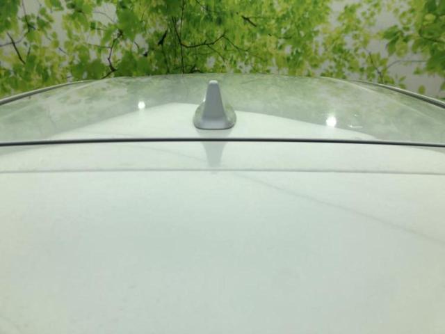 ヴェゼル eHEV Z 純正 9インチ SDナビ/衝突安全装置/シートヒーター/車線逸脱防止支援システム/シート 合皮/電動バックドア/ヘッドランプ LED/ETC/EBD付ABS/横滑り防止装置/アイドリングストップ(35枚目)