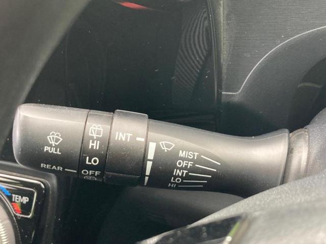 アクア Sスタイルブラック ★★★新品タイヤ/純正 SDナビ/トヨタセーフティセンス/車線逸脱防止支援システム/ドライブレコーダー 純正/Bluetooth接続/ETC/EBD付ABS/横滑り防止装置/アイドリングストップ(18枚目)