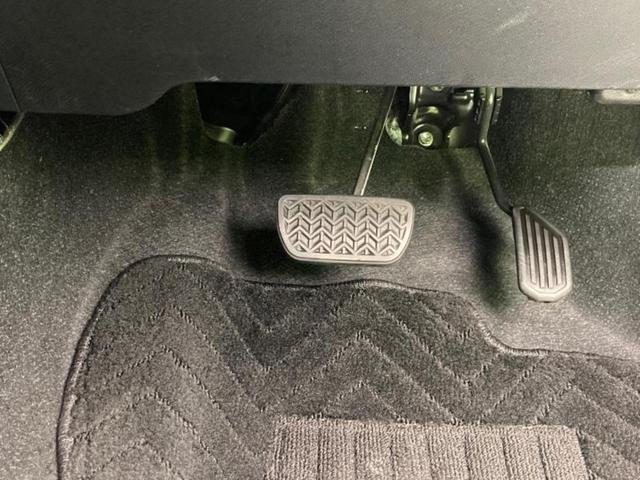 アクア Sスタイルブラック ★★★新品タイヤ/純正 SDナビ/トヨタセーフティセンス/車線逸脱防止支援システム/ドライブレコーダー 純正/Bluetooth接続/ETC/EBD付ABS/横滑り防止装置/アイドリングストップ(39枚目)