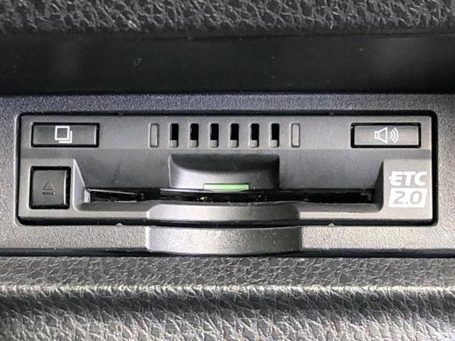 ヴォクシー ZSキラメキ3 新品タイヤ/純正 9インチ SDナビ/トヨタセーフティセンス/両側電動スライドドア/車線逸脱防止支援システム/シート ハーフレザー/ドライブレコーダー 前後/ヘッドランプ LED 衝突被害軽減システム(18枚目)