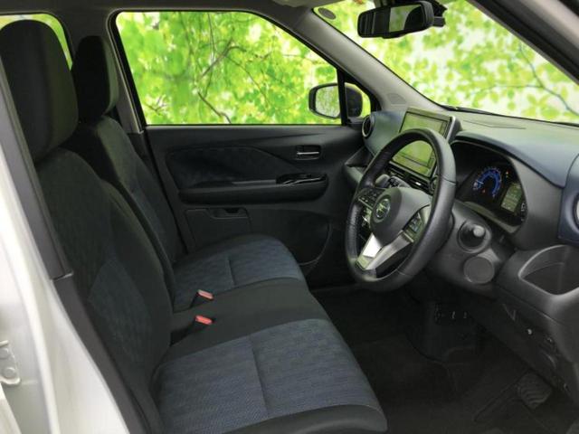 デイズ ハイウェイスターＸプロパイロットエディション　純正　９インチ　ナビ／エマージェンシーブレーキ／アラウンドビューモニター／車線逸脱防止支援システム／プロパイロット／ドライブレコーダー　純正／ヘッドランプ　ＬＥＤ／ＵＳＢジャック　衝突被害軽減システム（4枚目）