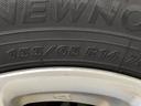WECARSの展示場では実際に見て、触ってお車をお選びいただけます!知識の豊富な営業スタッフが様々なカーライフをご提案いたします!