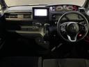 N-BOXカスタム G・Lホンダセンシング 純正 SDナビ/ホンダセンシング/電動スライドドア/車線逸脱防止支援システム/ヘッドランプ HID/Bluetooth接続/ETC/EBD付ABS/横滑り防止装置/アイドリングストップ バックカメラ 中古車画像_4