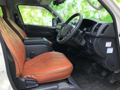 「この車の写真をもっと見たい」「状態が気になる」「この装備はついている？」どんな小さな疑問でもお気軽にお問い合わせください！ 4
