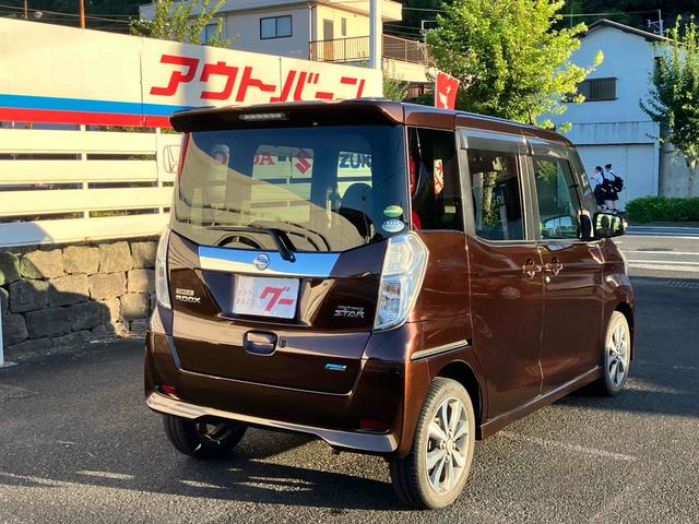 デイズルークス ハイウェイスター　Ｘ　Ｇパッケージ　ＥＴＣ　全周囲カメラ　両側電動スライドドア　ナビ　ＴＶ　衝突被害軽減システム　オートライト　ＨＩＤ　スマートキー　アイドリングストップ　電動格納ミラー　ベンチシート　ＣＶＴ　盗難防止システム　ＡＢＳ（14枚目）