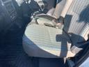 　垂直落下式パワーゲート　２ＷＤ　５速マニュアル車　エアコン　パワステ　運転席エアバッグ　荷台作業灯（15枚目）
