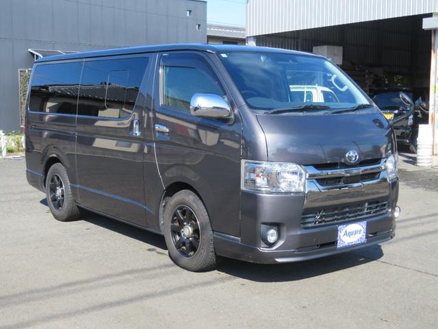 レジアスエースバン スーパーＧＬ　ダークプライム　荷室フローリング　リアモニター　ＥＴＣ　スマートキー（3枚目）