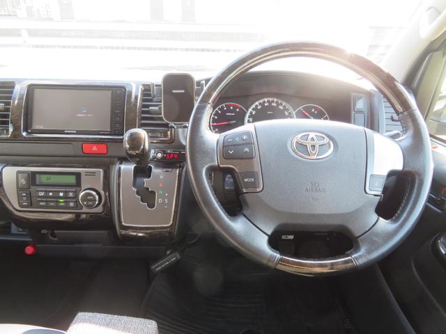 レジアスエースバン スーパーＧＬ　ダークプライム　荷室フローリング　リアモニター　ＥＴＣ　スマートキー（8枚目）