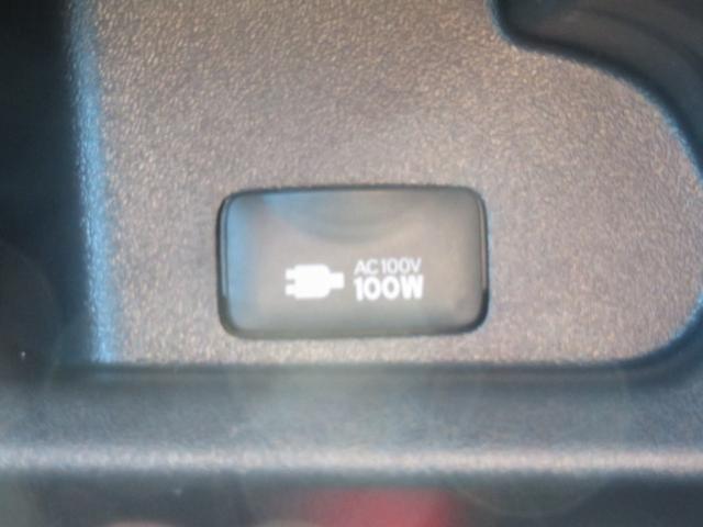 レジアスエースバン スーパーＧＬ　ダークプライム　荷室フローリング　リアモニター　ＥＴＣ　スマートキー（12枚目）