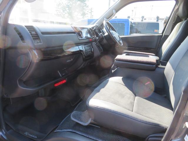 レジアスエースバン スーパーＧＬ　ダークプライム　荷室フローリング　リアモニター　ＥＴＣ　スマートキー（35枚目）