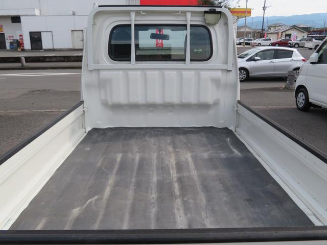 ハイゼットトラック スタンダード　４ＷＤ　エアコン　パワステ（16枚目）