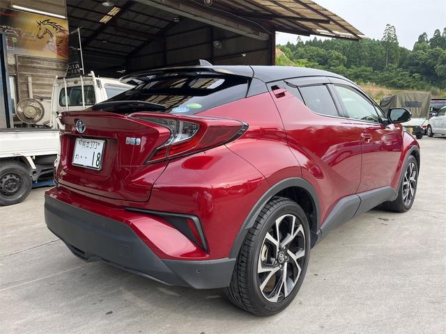 Ｃ－ＨＲ Ｇ　ハイブリッド　踏み間違い防止　ソナー　シートＨ　アイドルストップ　クルコン　衝突安全ボディ　ＬＥＤヘットライト　横滑防止装置　エアバッグ　スマートキープッシュスタート　イモビライザー　キーレス　ＡＢＳ（8枚目）