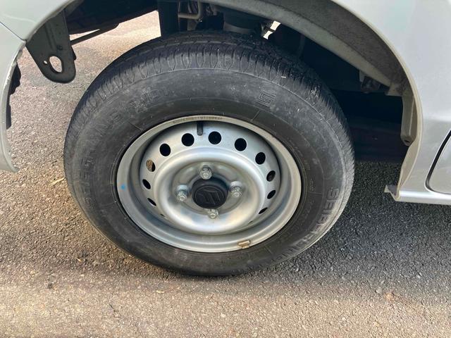 エブリイ PAリミテッド 両側スライドドア 箱バン キーレスエントリー 5速マニュアル ABS 衝突安全ボディ エアコン パワーステアリング 積載量350kg(14枚目)