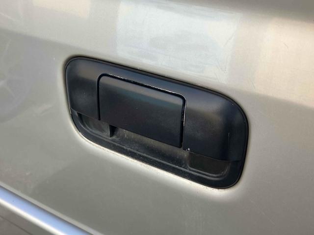 エブリイ PAリミテッド 両側スライドドア 箱バン キーレスエントリー 5速マニュアル ABS 衝突安全ボディ エアコン パワーステアリング 積載量350kg(21枚目)